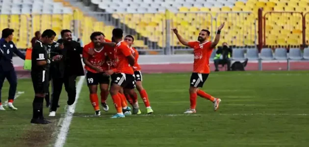 “استعدادا للانضمام للزمالك”.. فاركو يعلن رحيل لاعب الفريق